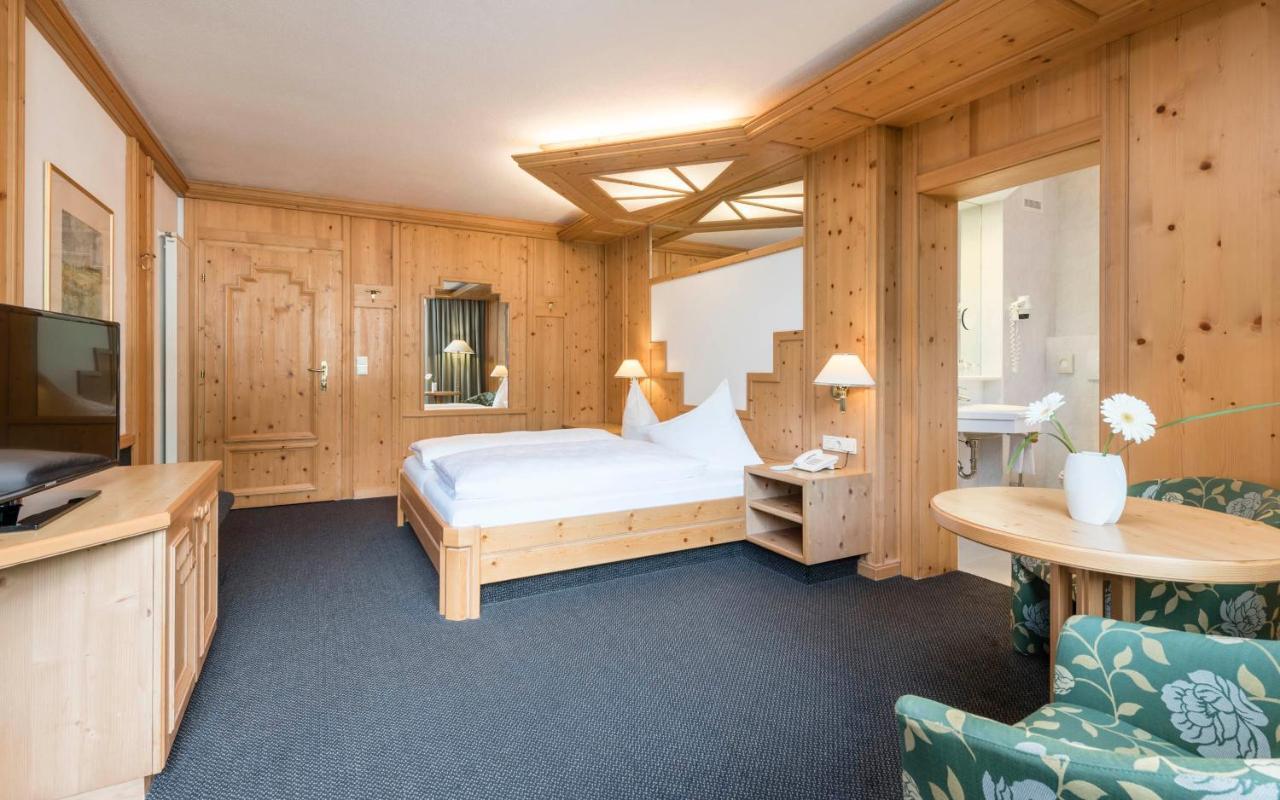 Ferien & Wellnesshotel Windschar Brunico Dış mekan fotoğraf