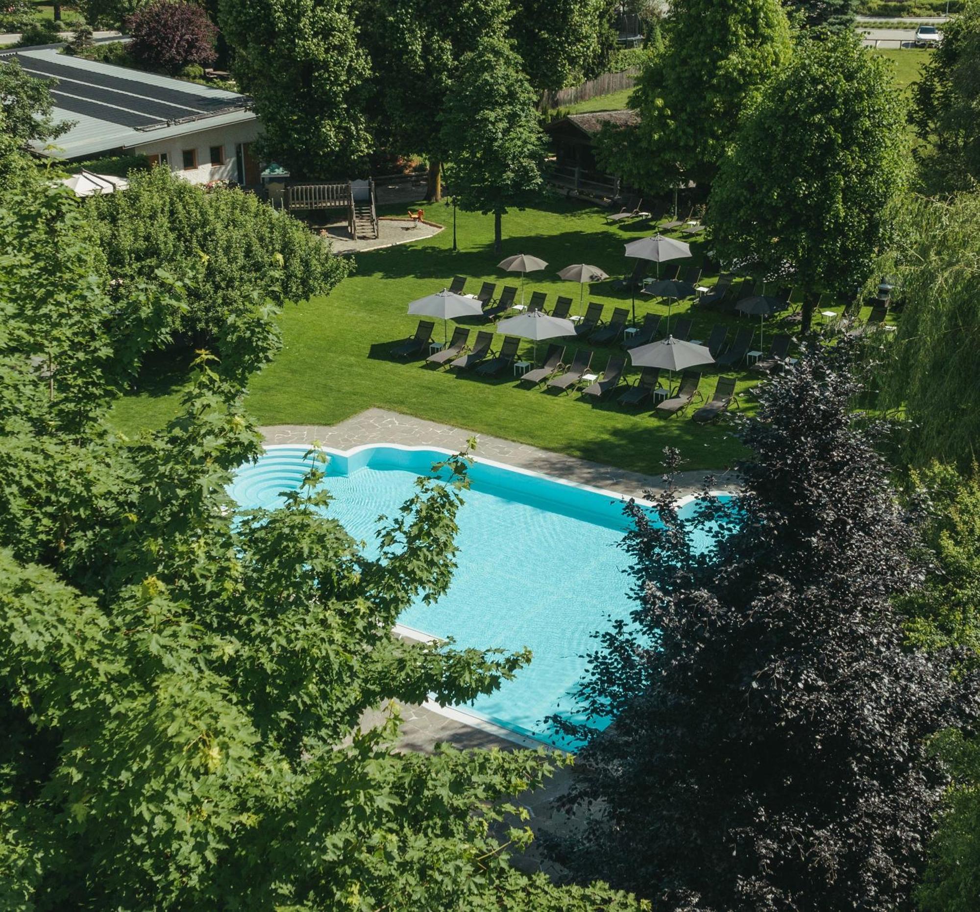 Ferien & Wellnesshotel Windschar Brunico Dış mekan fotoğraf